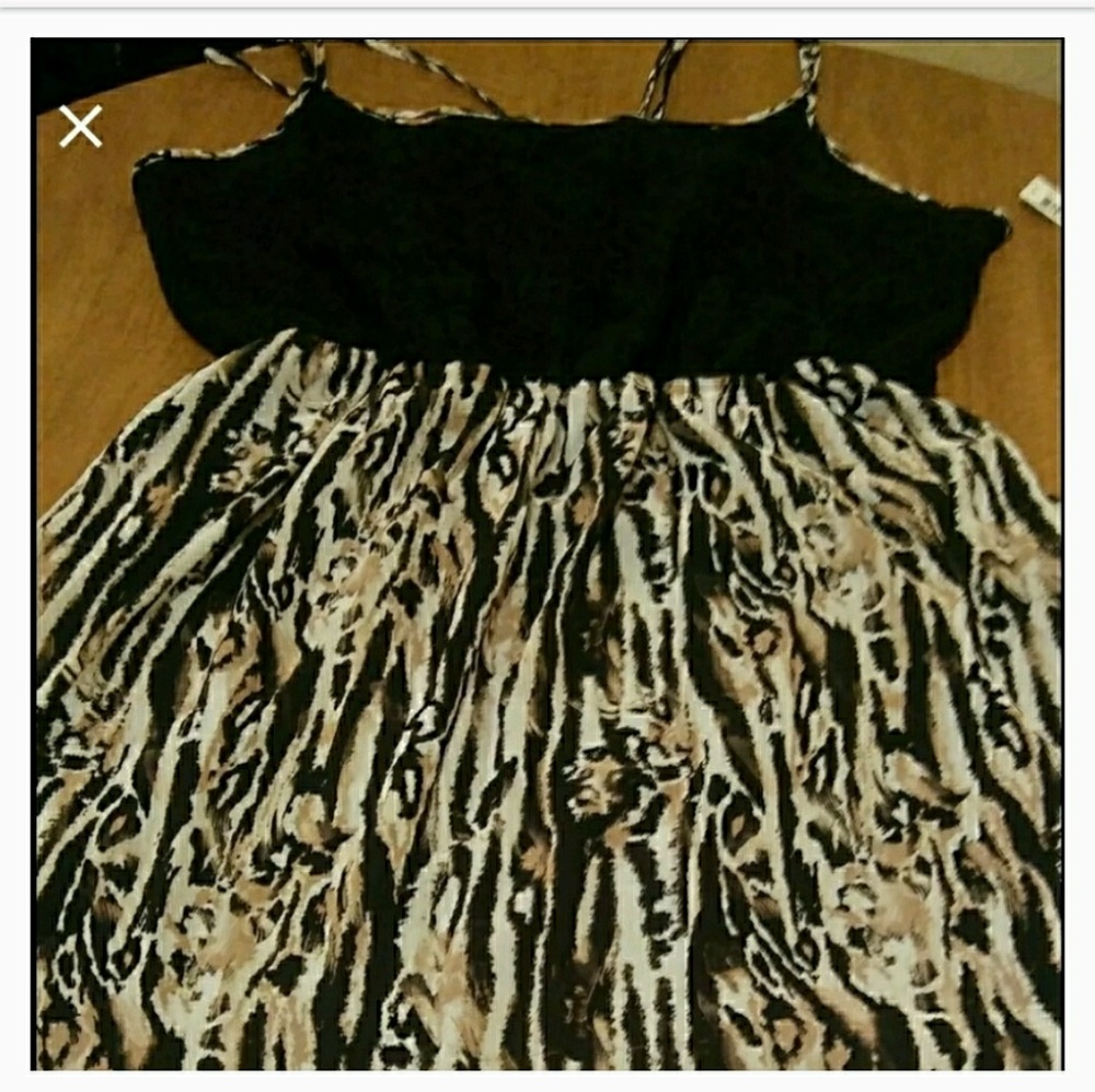 NEW Plus size Junior Dress animal print.